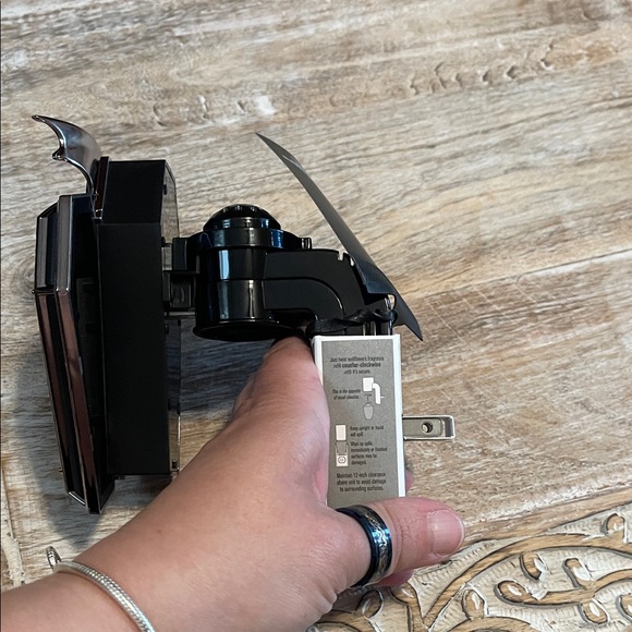 Bath & Body Works Silver and Red Coffin Accent - Picture 5 of 5